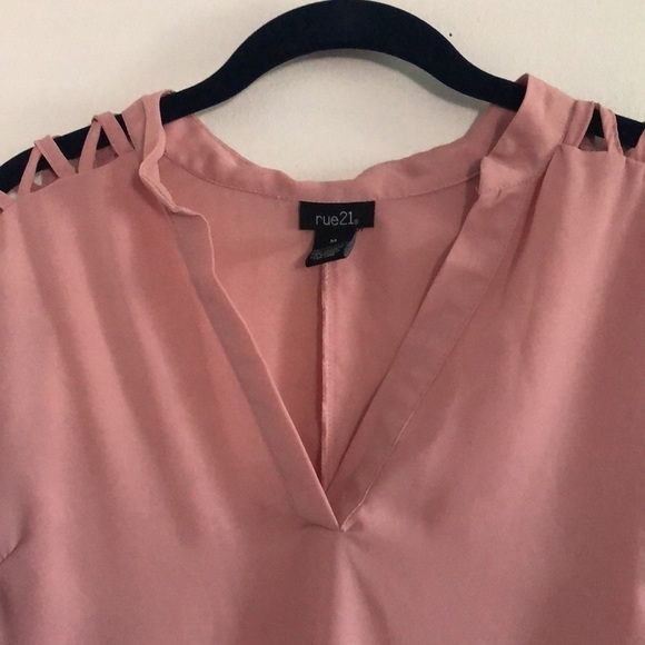 Rue21 Blouse Size M - Picture 2 of 5
